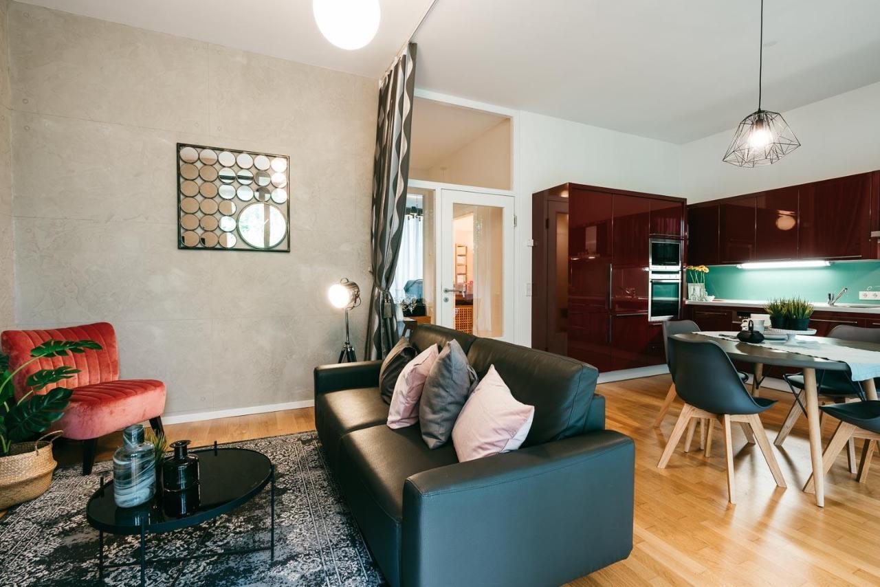 Luxury Downtown Appartement Mit Garage غراتس المظهر الخارجي الصورة