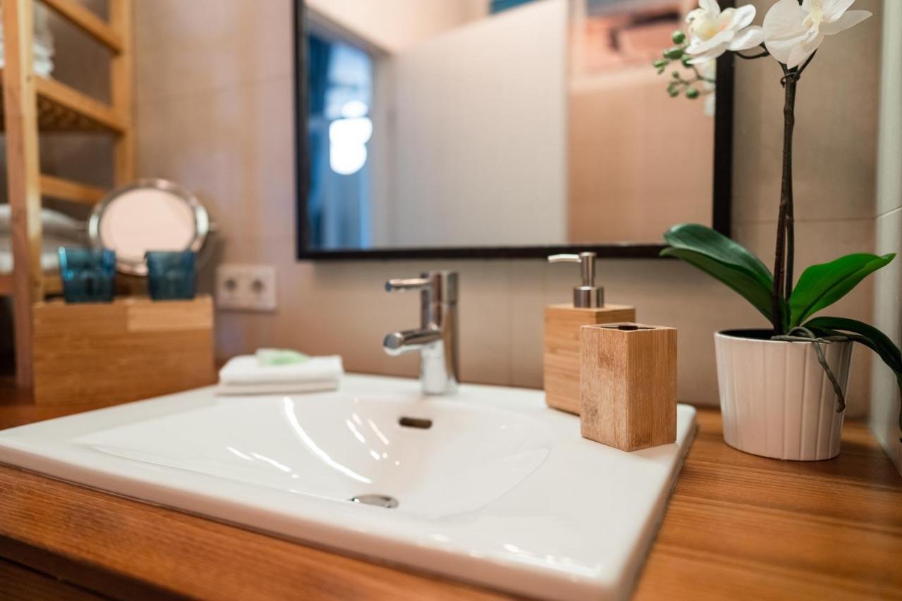 Luxury Downtown Appartement Mit Garage غراتس المظهر الخارجي الصورة