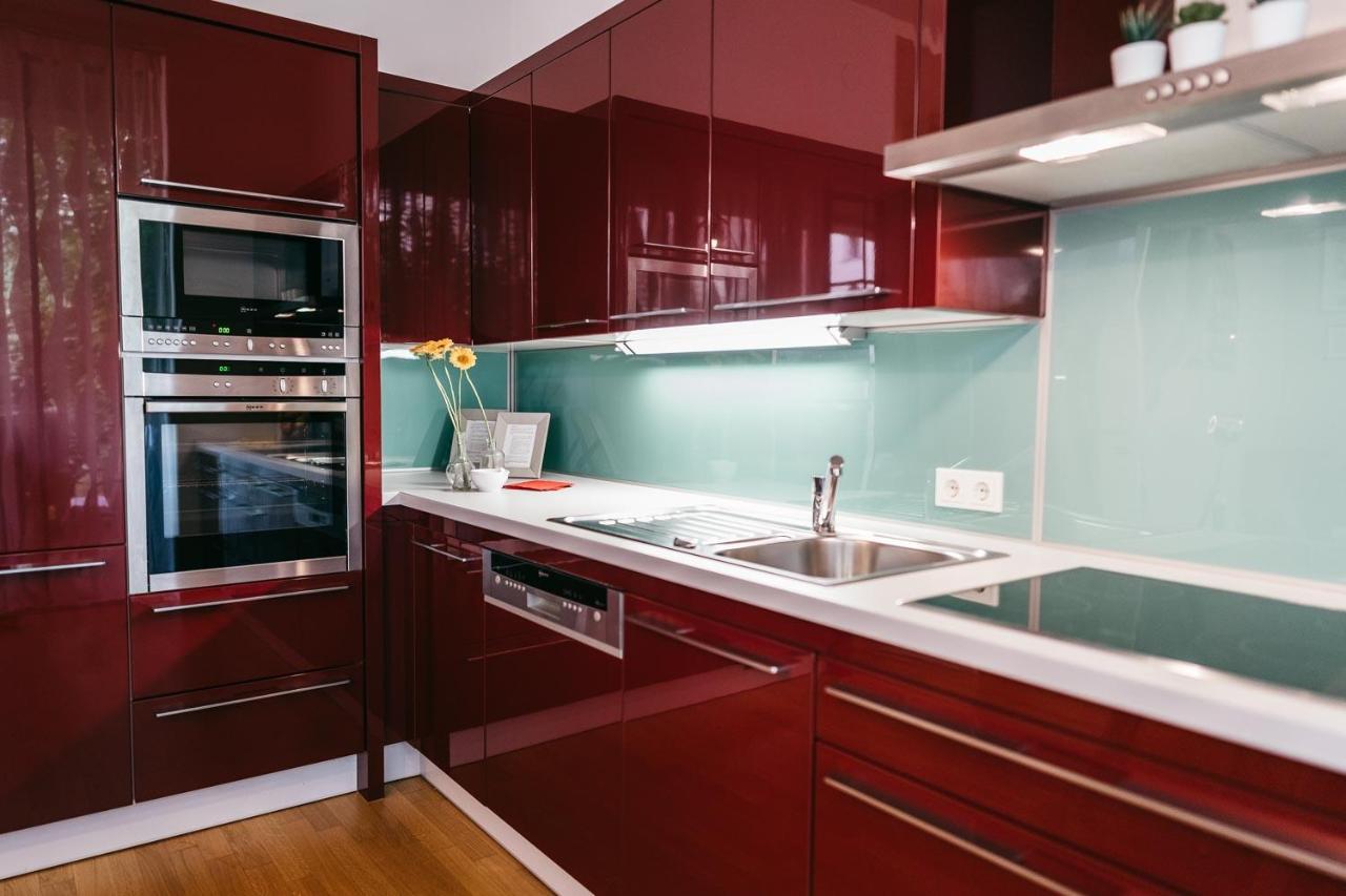 Luxury Downtown Appartement Mit Garage غراتس المظهر الخارجي الصورة